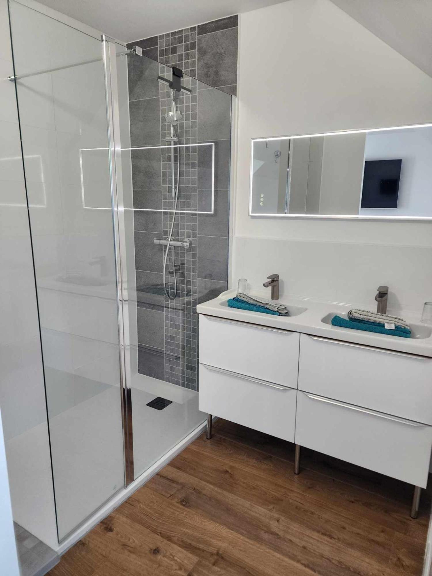 Chambre, Salle De Bain, Toilette, Salon Privatif Сент-Мари-дю-Мон Экстерьер фото